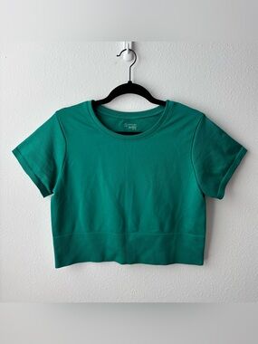 aerie green offline workout crop top